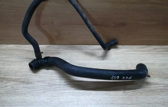 Peugeot 607 Engine coolant pipe/hose