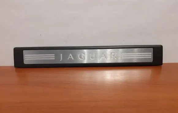 Jaguar XF X250 Side skirt rear trim 5138 8X2313200A