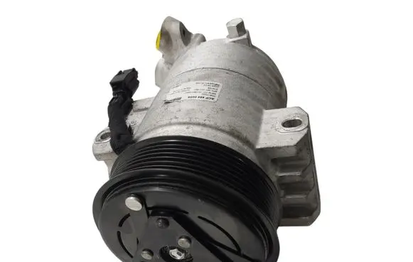 Renault Koleos I Air conditioning (A/C) compressor (pump) ACP454000S