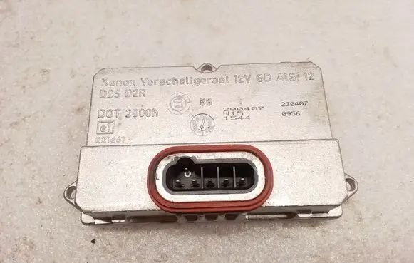 Mercedes-Benz E W211 Headlight ballast module Xenon 5DV00829000