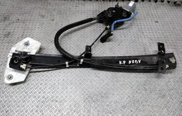 Chrysler Neon II Front door window regulator with motor 