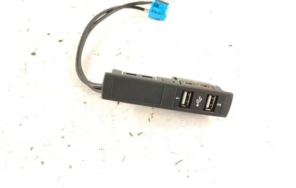 Mercedes-Benz S C217 Radio/CD/DVD/GPS head unit 2228200915 A2228200915