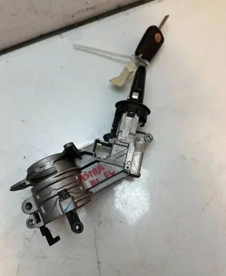Opel Astra H Ignition lock 2421430