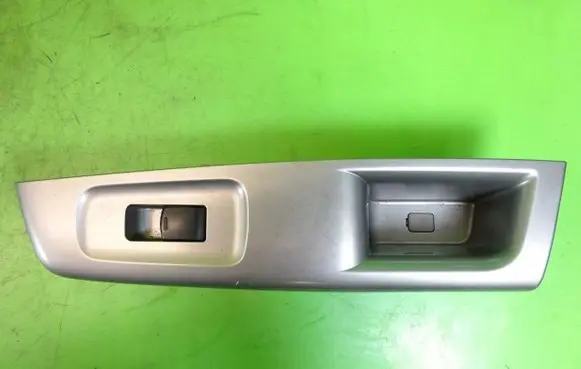 Subaru Forester SH Quarter vent window switch 94266FG560