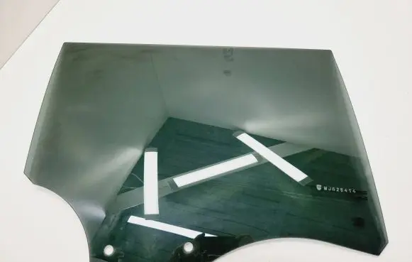 Peugeot 2008 II Rear door window glass 43R006723 E002034