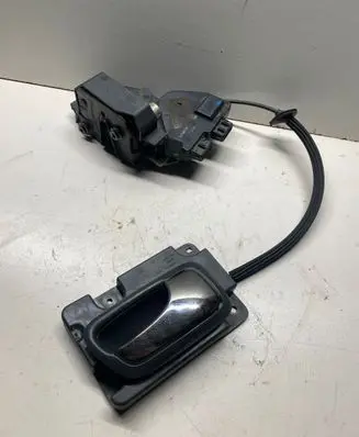 Volvo S70 V70 V70 XC Rear door interior handle 9152500 7847