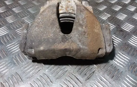 Opel Zafira A Front brake caliper