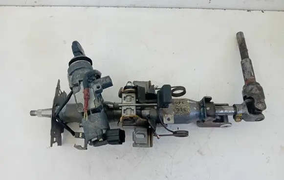 Toyota Avensis T250 Steering wheel axle