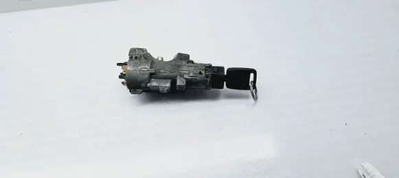 Audi A3 S3 8L Ignition lock 4B905851C