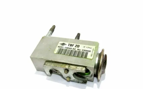Air conditioning (A/C) expansion valve