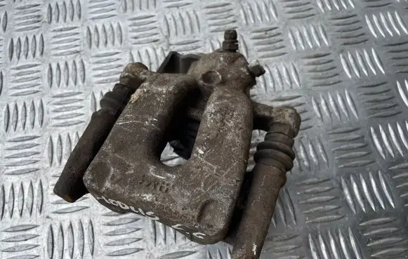 Renault Modus Rear brake caliper