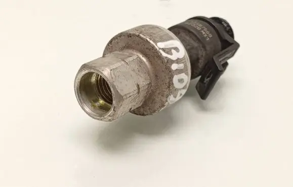 Air conditioning (A/C) pressure sensor