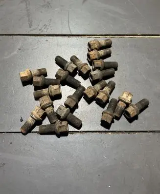 Skoda Roomster (5J) Nuts/bolts 