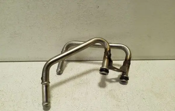 Volvo XC90 Coolant pipe/hose 