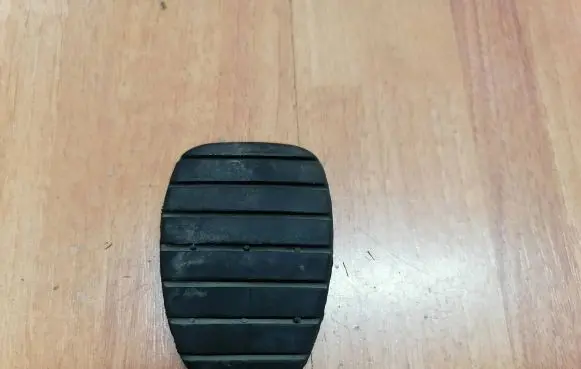 Renault Laguna III Clutch pedal 7700416724B 8200183752 7701051741
