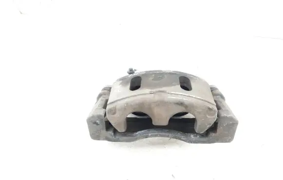 Cadillac Escalade IV Front brake caliper Z5101