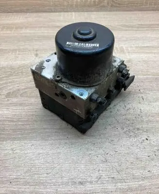 Volkswagen Polo III 6N 6N2 6NF ABS Pump 1J0907379G 1J0614117C