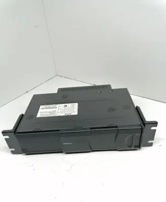 BMW 1 E81 E87 CD/DVD changer 913308301