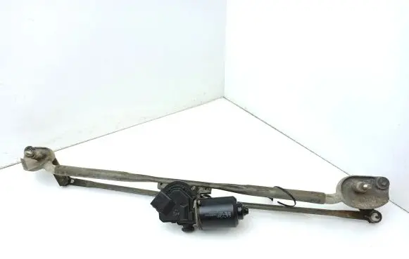 Chrysler 300 - 300C Front wiper linkage and motor 04805711AA 1590108030