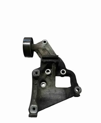 Mitsubishi Outlander Generator/alternator bracket 1801A061