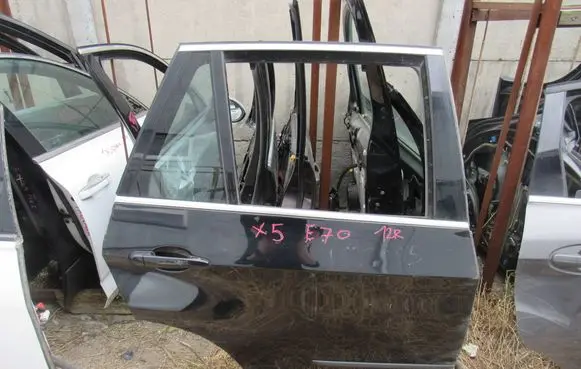 BMW X5M E70 Rear door