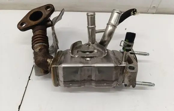 Nissan X-Trail T33 EGR valve cooler 147356UA0A