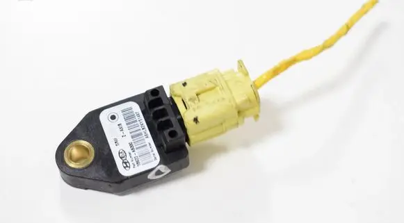 Hyundai i30 Airbag deployment crash/impact sensor 95920A6000