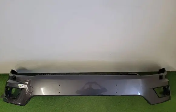 Volkswagen Tiguan Front bumper 5NA807221