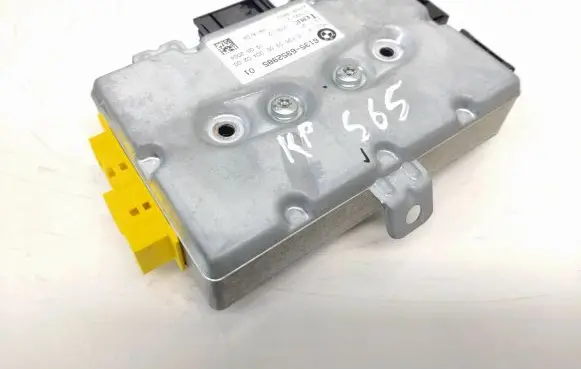 BMW 5 E60 E61 Door control unit/module 6952985 61356952985 75789012