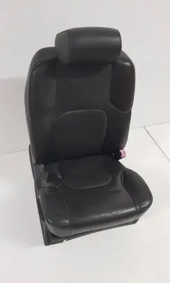 Nissan Navara D40 Front passenger seat 