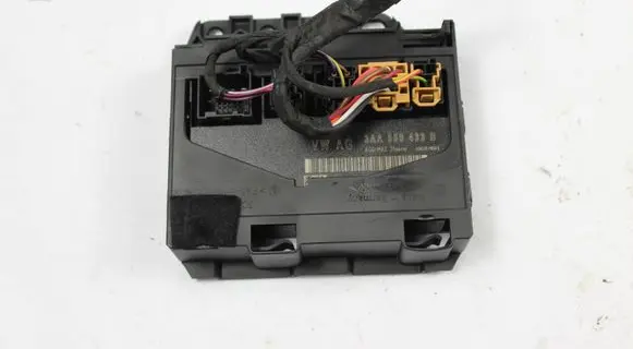 Volkswagen PASSAT B7 Comfort/convenience module 3AA959433B