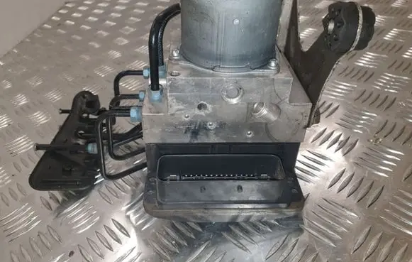 BMW 5 F10 F11 ABS Pump 6852808 6852811 0265250542