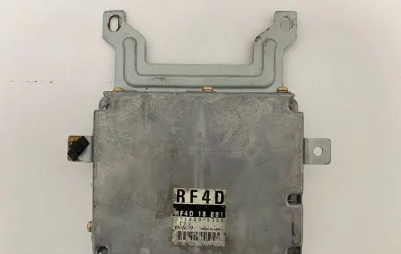 Mazda 323 F Engine control unit/module RF4D18881 2758005380