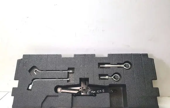 Mazda CX-5 Lift Jack KD53688MX