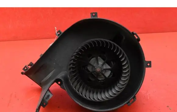 Opel Vectra C Heater fan/blower 985852T