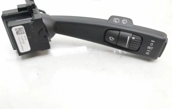 Volvo V70 Wiper control stalk 31264169