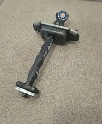 KIA Ceed Rear door check strap stopper 