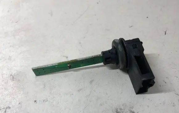 Audi A6 S6 C5 4B Interior temperature sensor 4B0820539