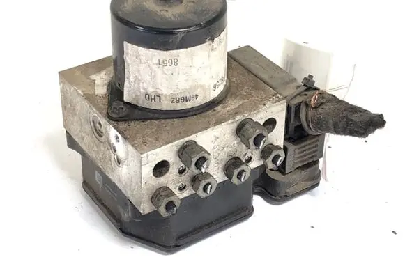 Opel Insignia A ABS Pump 13328651