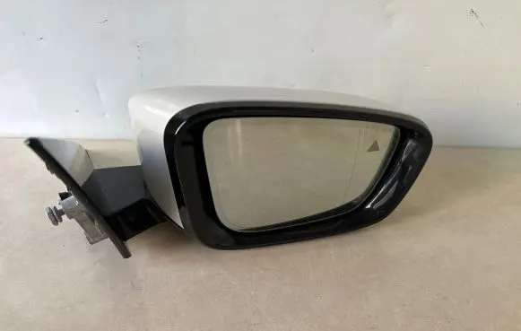 BMW 6 G32 Gran Turismo Front door electric wing mirror F0186102