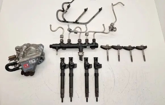 Peugeot 508 RXH Fuel injection system set 9674300080 94675G01 28285170