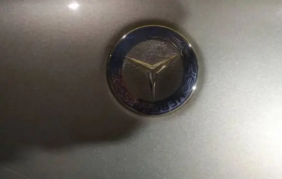 Mercedes-Benz ML W164 Manufacturer badge logo/emblem 