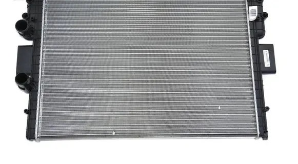 Iveco Daily 4th gen Coolant radiator