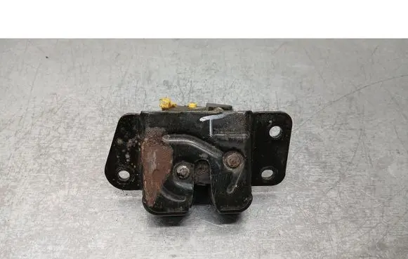 Hyundai Matrix Tailgate/trunk/boot lock/catch/latch 