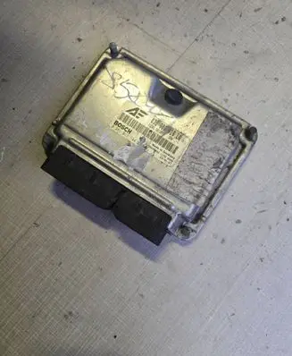 Volkswagen Sharan Engine control unit/module 038906019LQ 0281011144 1039S00466