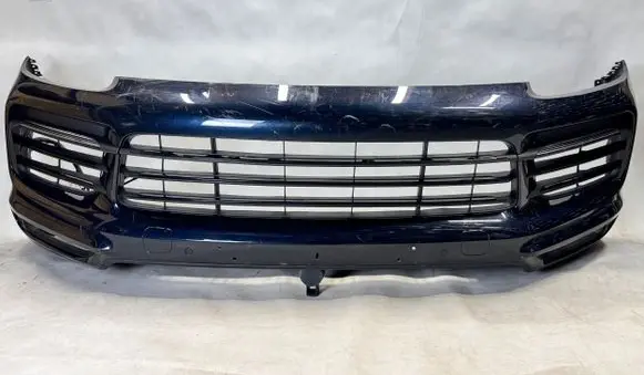 Porsche Cayenne (9Y0 9Y3) Front bumper 9Y0807221