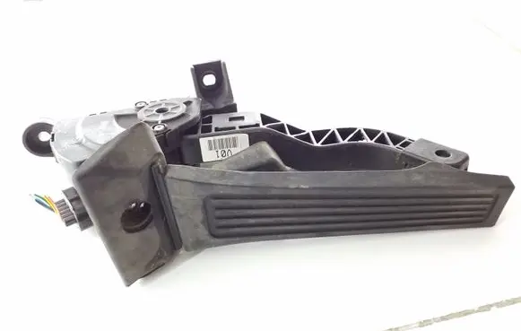 Hyundai i40 Accelerator throttle pedal 327263Z000