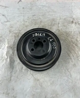 Seat Ibiza IV (6J,6P) Crankshaft pulley 038105243M