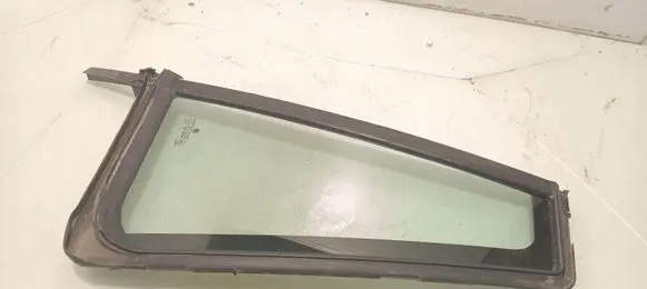 Skoda Octavia Mk2 (1Z) Rear vent window glass AS2