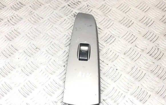 Toyota Prius (XW20) Electric window control switch 7427247050